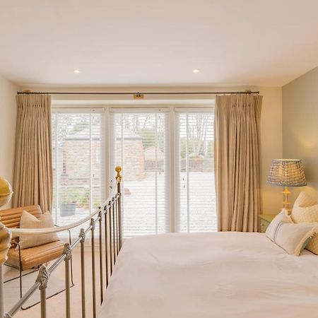Trewornan Manor Bed and Breakfast Wadebridge Eksteriør billede