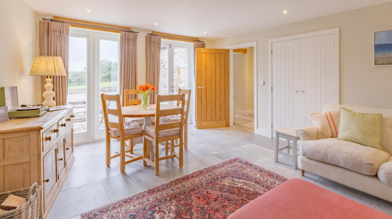 Trewornan Manor Bed and Breakfast Wadebridge Eksteriør billede