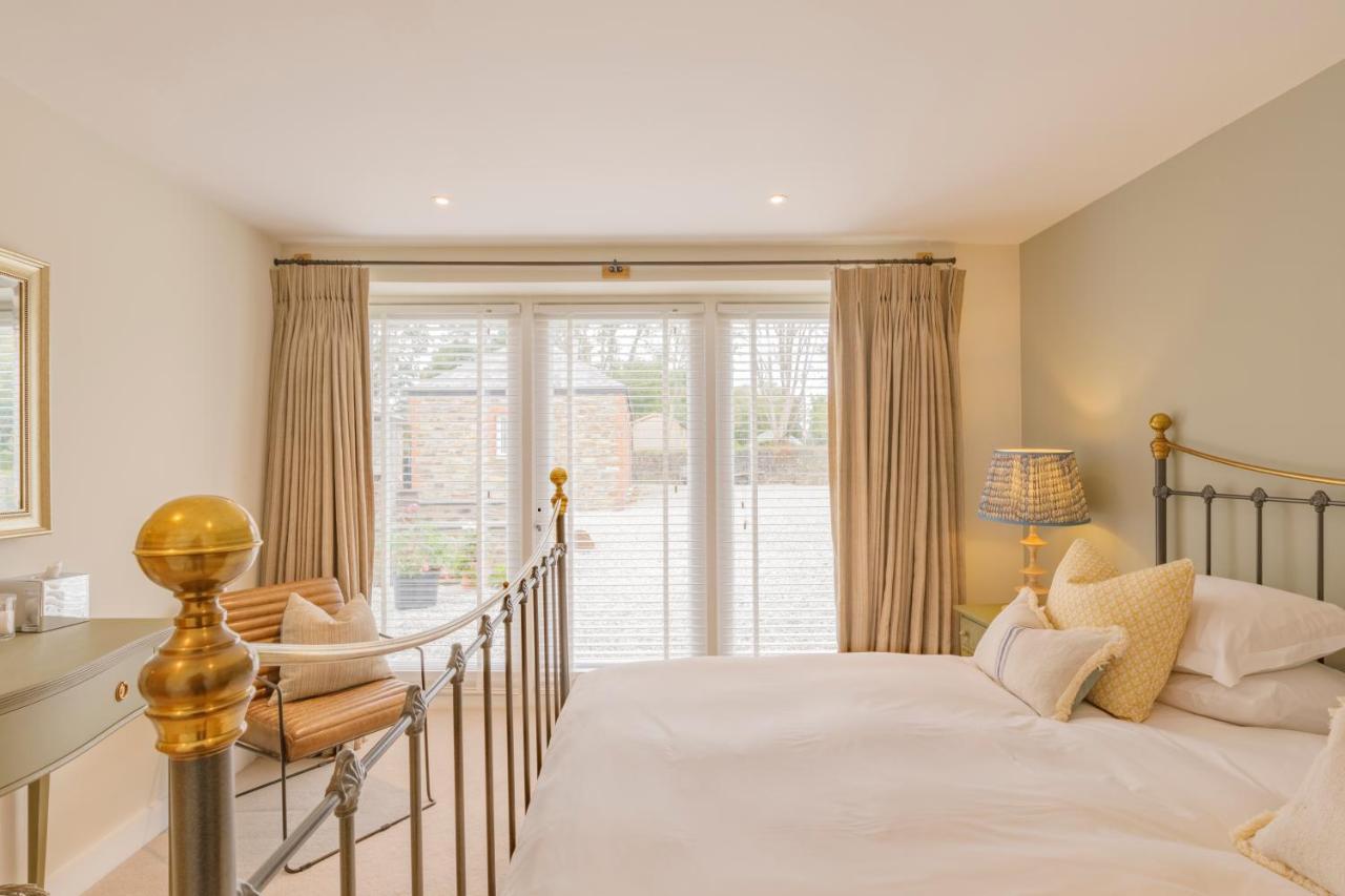 Trewornan Manor Bed and Breakfast Wadebridge Eksteriør billede