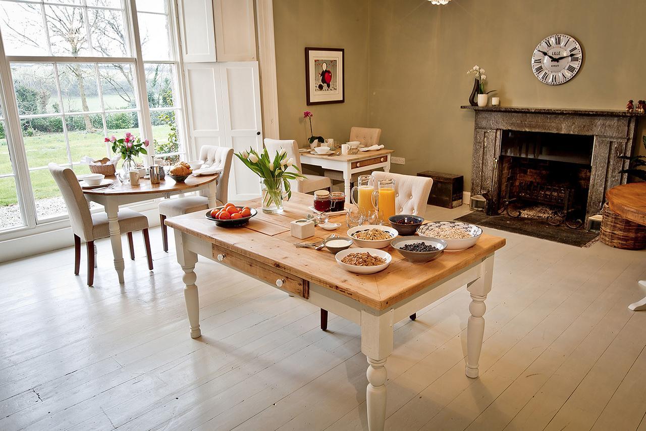 Trewornan Manor Bed and Breakfast Wadebridge Eksteriør billede