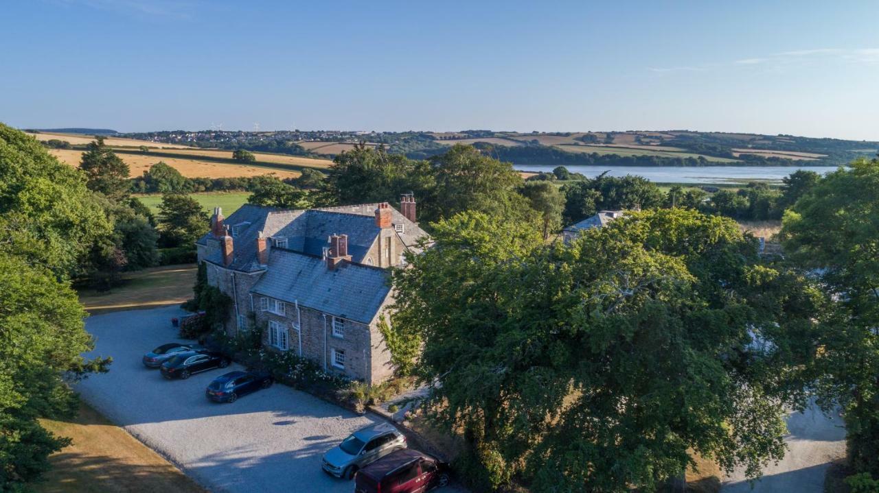 Trewornan Manor Bed and Breakfast Wadebridge Eksteriør billede