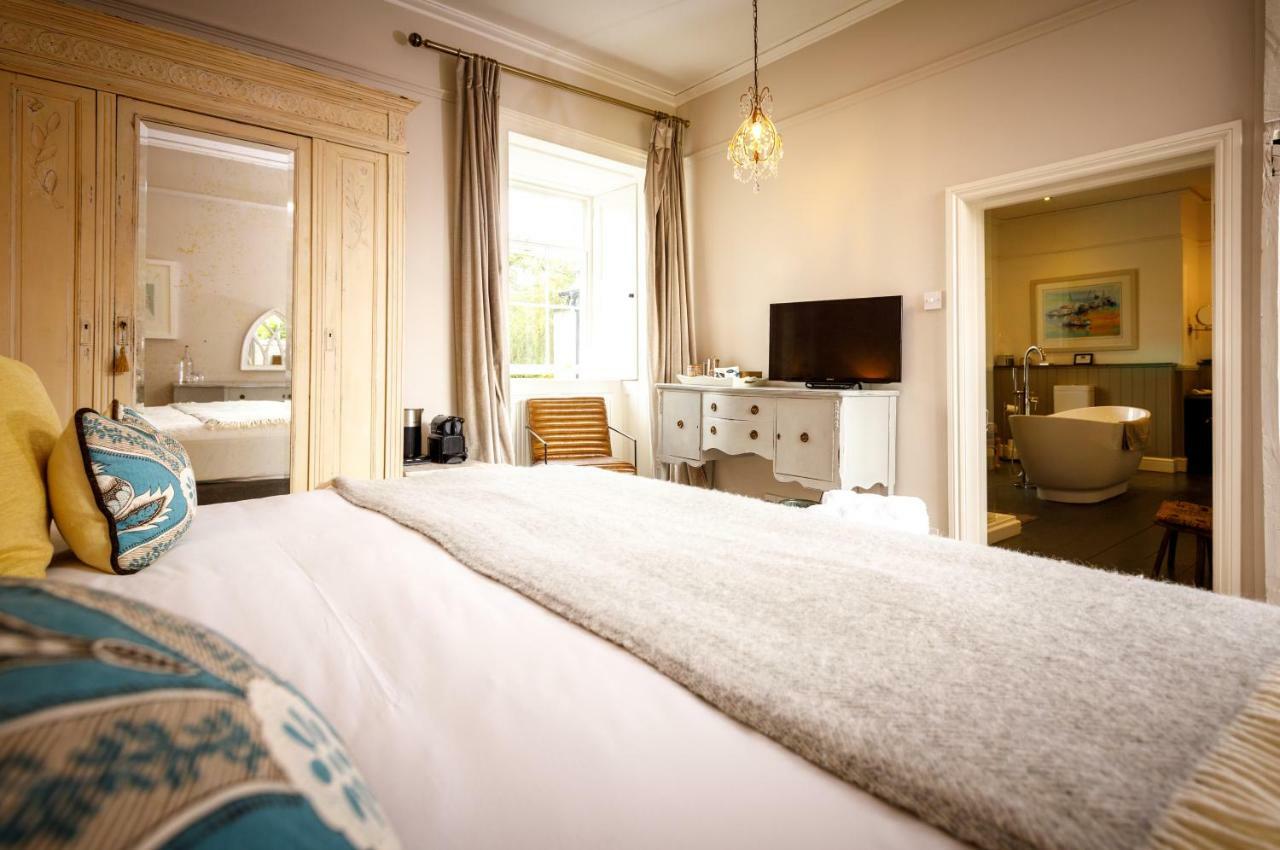 Trewornan Manor Bed and Breakfast Wadebridge Eksteriør billede